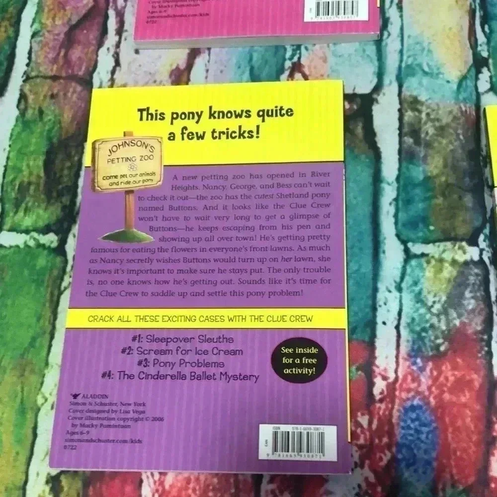 Nancy Drew and the clue crew 4 book‎ set